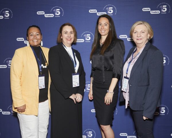 Social Traders Convene